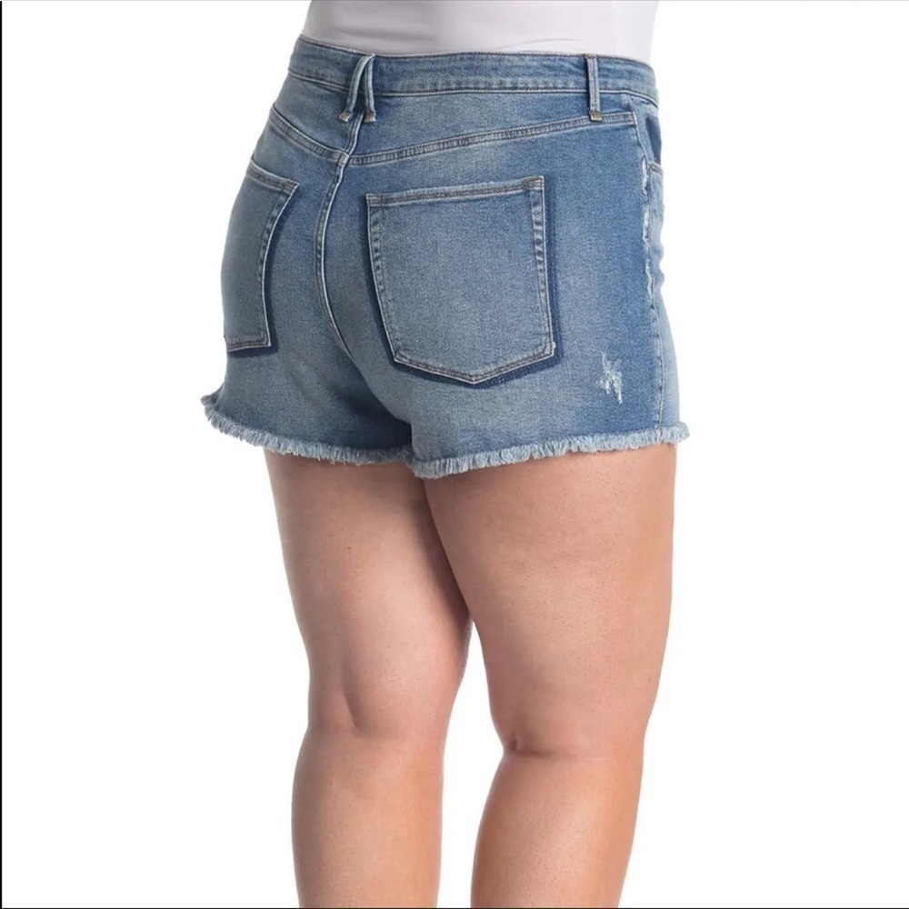 Good American Blue Cut Off Jean Denim Frayed Shorts 18 - Picture 2 of 12